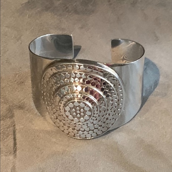 ⭐️Host Pick⭐️RARE ANNA BECK RETIRED CUFF - Picture 2 of 10